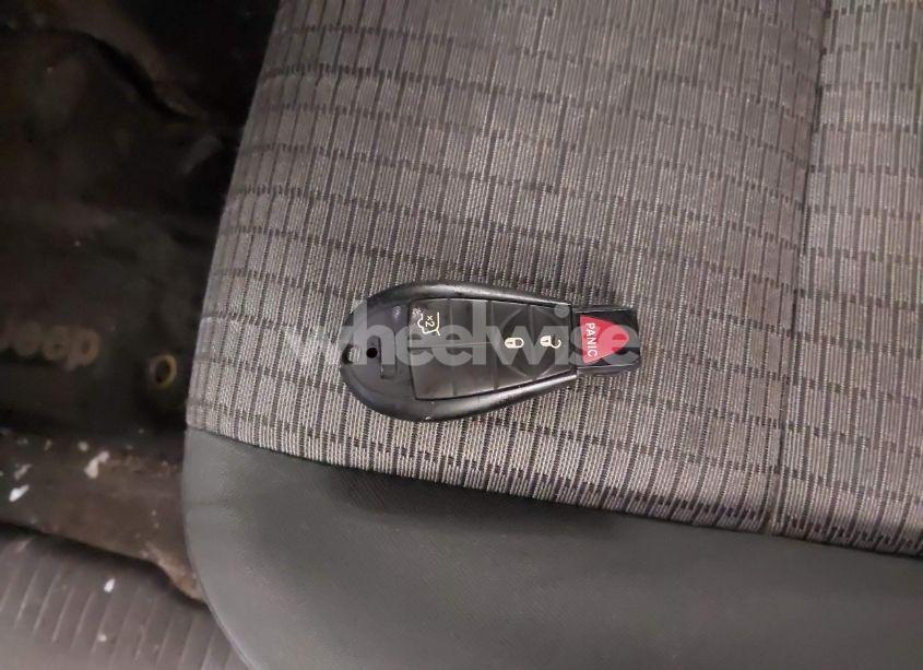 Photo 11 of 2008 Jeep Grand CHEROKEE LAREDO (VIN 1J8GR48K48C217409)