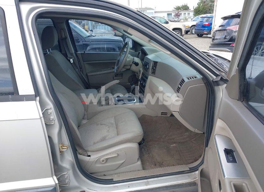 Photo 5 of 2007 Jeep Grand CHEROKEE LAREDO (VIN 1J8GR48K57C605912)