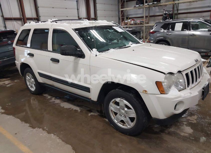 2006 Jeep Grand CHEROKEE LAREDO (VIN 1J8GR48K66C326290) main photo