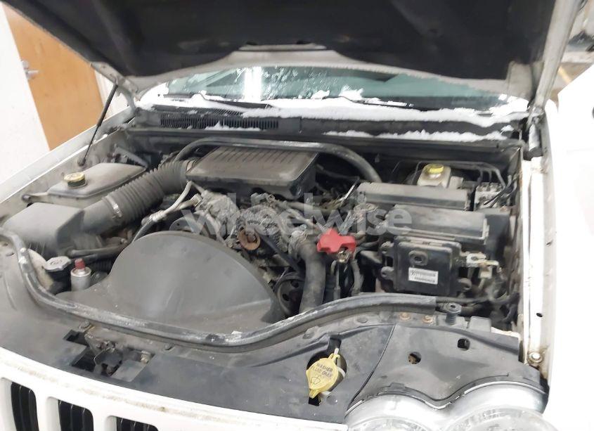 Photo 10 of 2006 Jeep Grand CHEROKEE LAREDO (VIN 1J8GR48K66C326290)