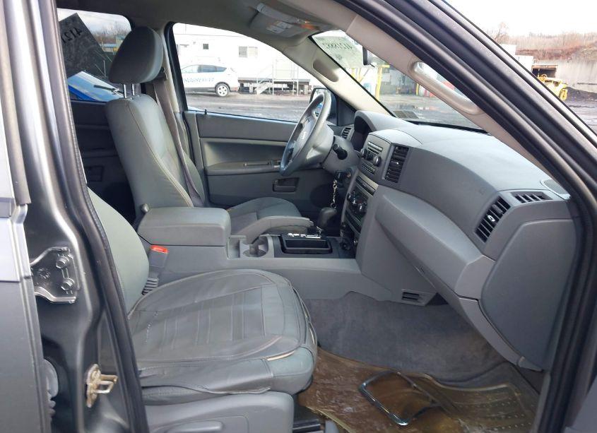 Photo 5 of 2007 Jeep Grand CHEROKEE LAREDO (VIN 1J8GR48K67C646498)