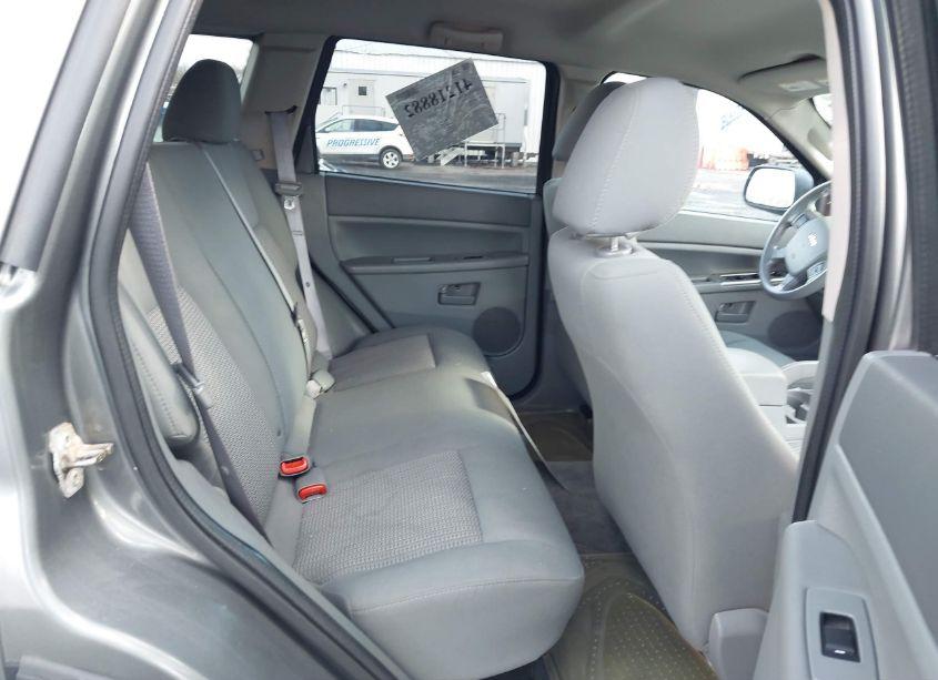 Photo 8 of 2007 Jeep Grand CHEROKEE LAREDO (VIN 1J8GR48K67C646498)