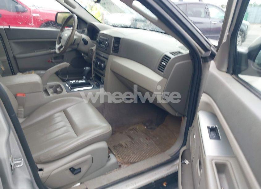 Photo 5 of 2007 Jeep Grand CHEROKEE LAREDO (VIN 1J8GR48K67C666394)