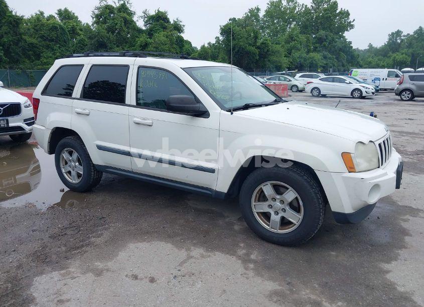 2007 Jeep Grand CHEROKEE LAREDO (VIN 1J8GR48K77C523826) main photo