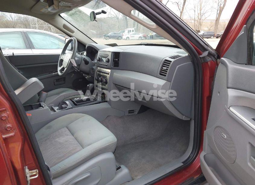 Photo 5 of 2007 Jeep Grand CHEROKEE LAREDO (VIN 1J8GR48K77C615602)