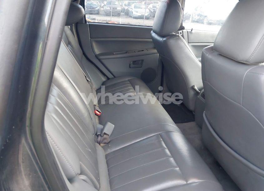 Photo 8 of 2007 Jeep Grand CHEROKEE LAREDO (VIN 1J8GR48K87C605127)