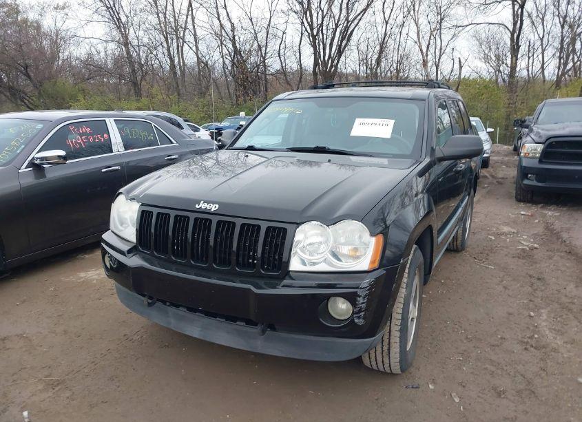 Photo 2 of 2007 Jeep Grand CHEROKEE LAREDO (VIN 1J8GR48K87C628553)
