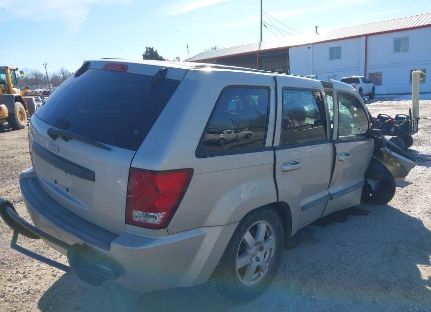 Photo 4 of 2008 Jeep Grand CHEROKEE LAREDO (VIN 1J8GR48K88C104305)