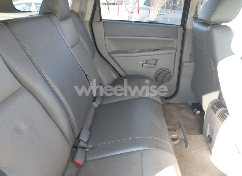 Photo 8 of 2008 Jeep Grand CHEROKEE LAREDO (VIN 1J8GR48K88C107110)