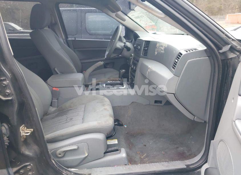 Photo 5 of 2006 Jeep Grand CHEROKEE LAREDO (VIN 1J8GR48K96C130585)