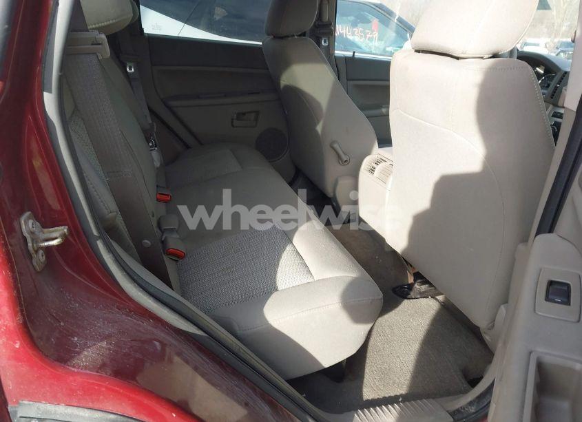 Photo 8 of 2007 Jeep Grand CHEROKEE LAREDO (VIN 1J8GR48K97C667717)