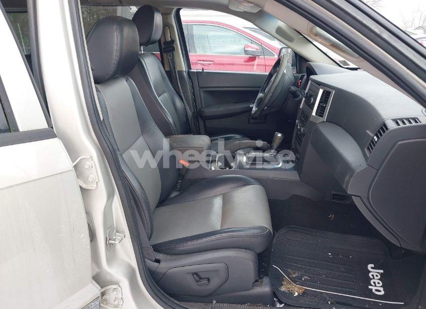 Photo 5 of 2008 Jeep Grand CHEROKEE LAREDO (VIN 1J8GR48K98C113353)