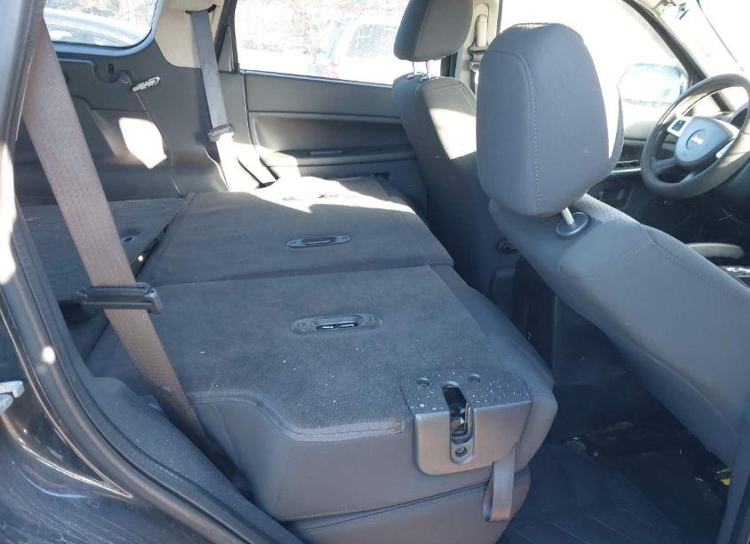 Photo 8 of 2008 Jeep Grand CHEROKEE LAREDO (VIN 1J8GR48K98C206499)