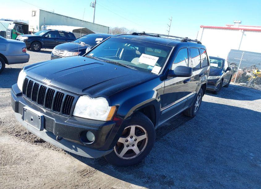 Photo 2 of 2007 Jeep Grand CHEROKEE LAREDO (VIN 1J8GR48KX7C642888)
