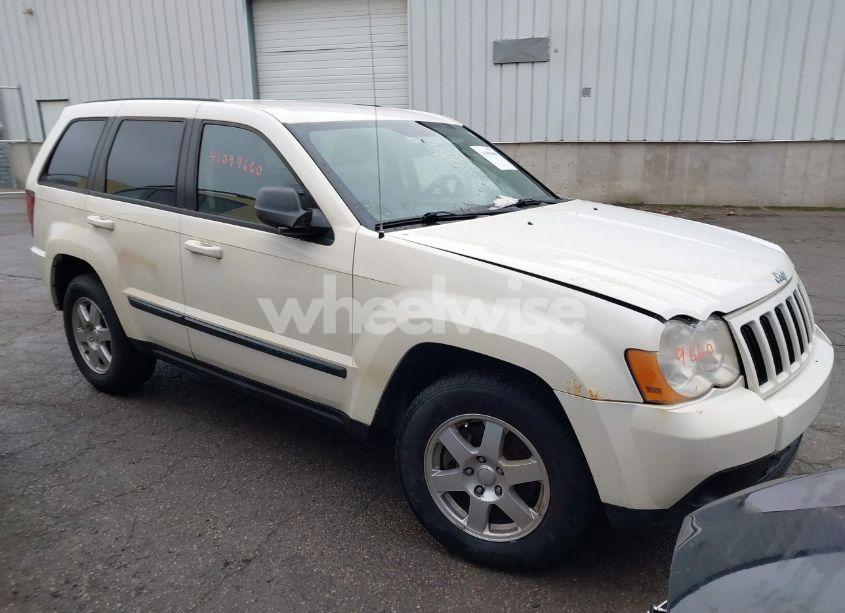 2008 Jeep Grand CHEROKEE LAREDO (VIN 1J8GR48KX8C127018) main photo