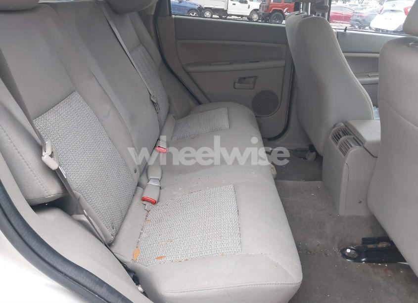 Photo 8 of 2007 Jeep Grand CHEROKEE LAREDO (VIN 1J8GS48K07C656741)