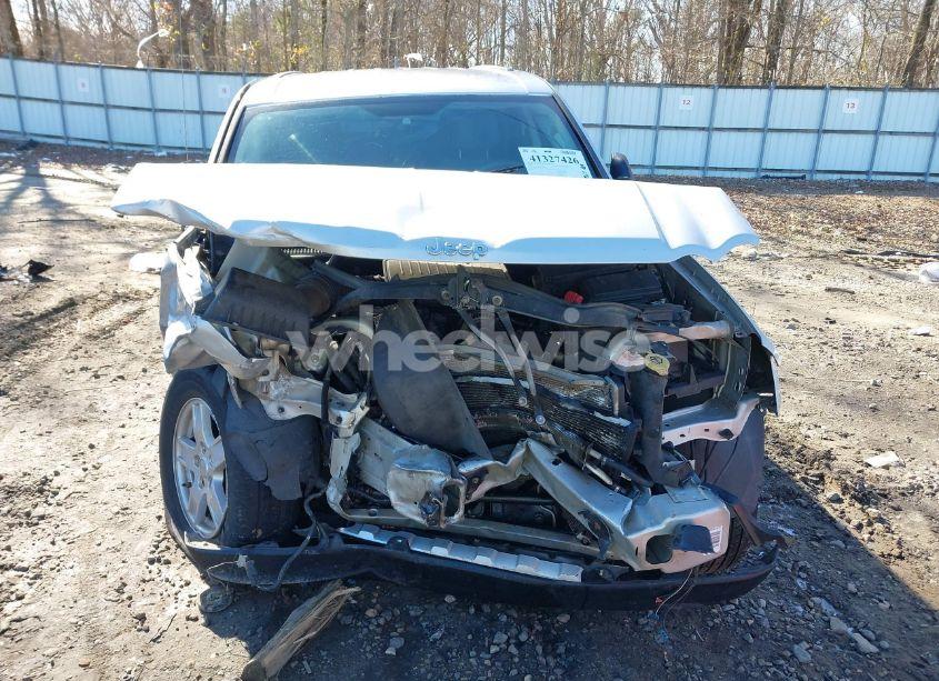 Photo 13 of 2007 Jeep Grand CHEROKEE LAREDO (VIN 1J8GS48K07C680490)