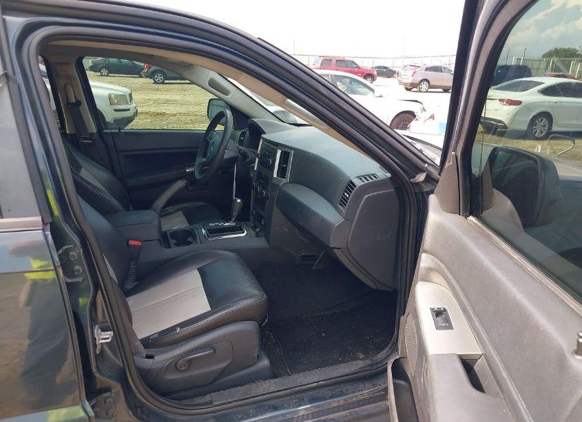 Photo 5 of 2008 Jeep Grand CHEROKEE LAREDO (VIN 1J8GS48K68C105134)