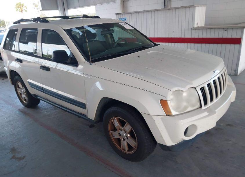2005 Jeep Grand CHEROKEE LAREDO (VIN 1J8GS48K85C727035) main photo