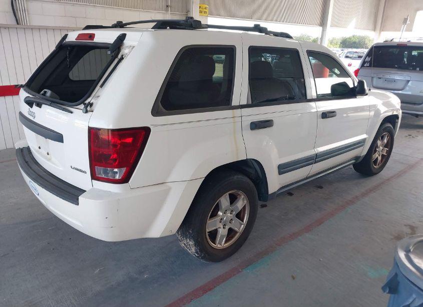 Photo 4 of 2005 Jeep Grand CHEROKEE LAREDO (VIN 1J8GS48K85C727035)