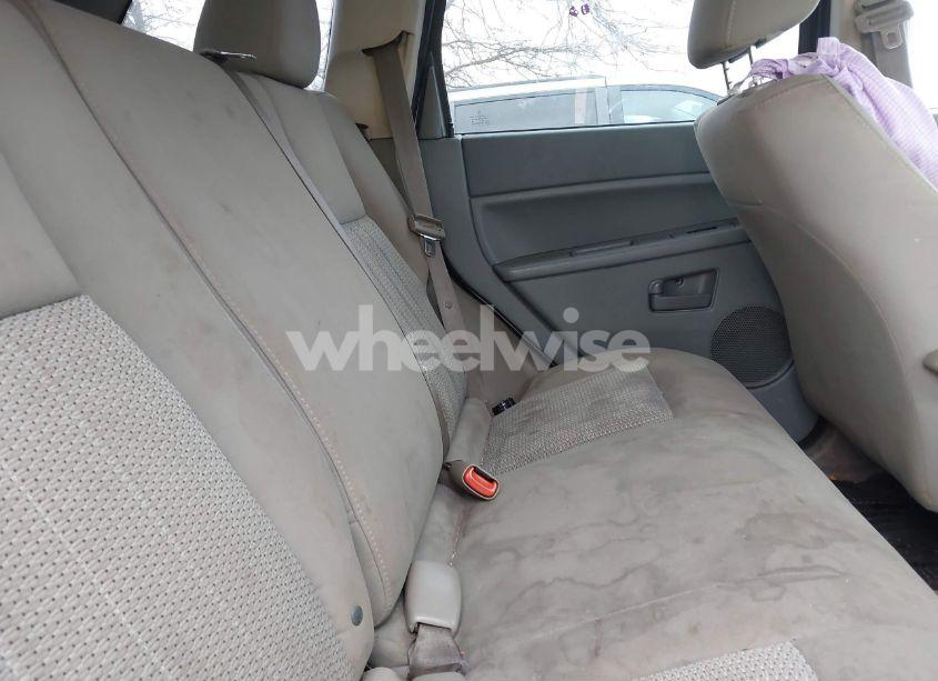 Photo 8 of 2007 Jeep Grand CHEROKEE LAREDO (VIN 1J8GS48K97C504764)