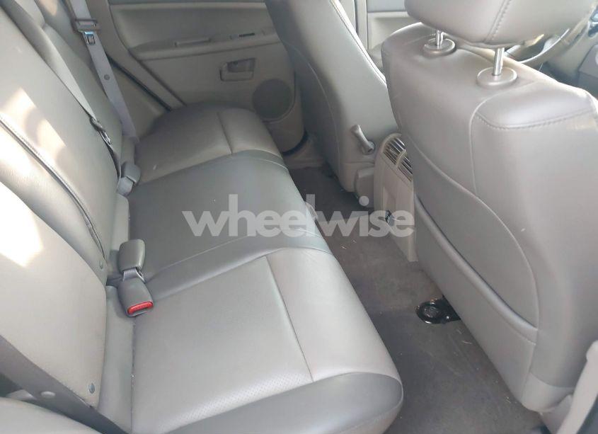 Photo 8 of 2008 Jeep Grand CHEROKEE LAREDO (VIN 1J8GS48KX8C107971)