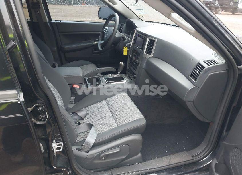 Photo 5 of 2008 Jeep Grand CHEROKEE LAREDO (VIN 1J8GS48KX8C241525)