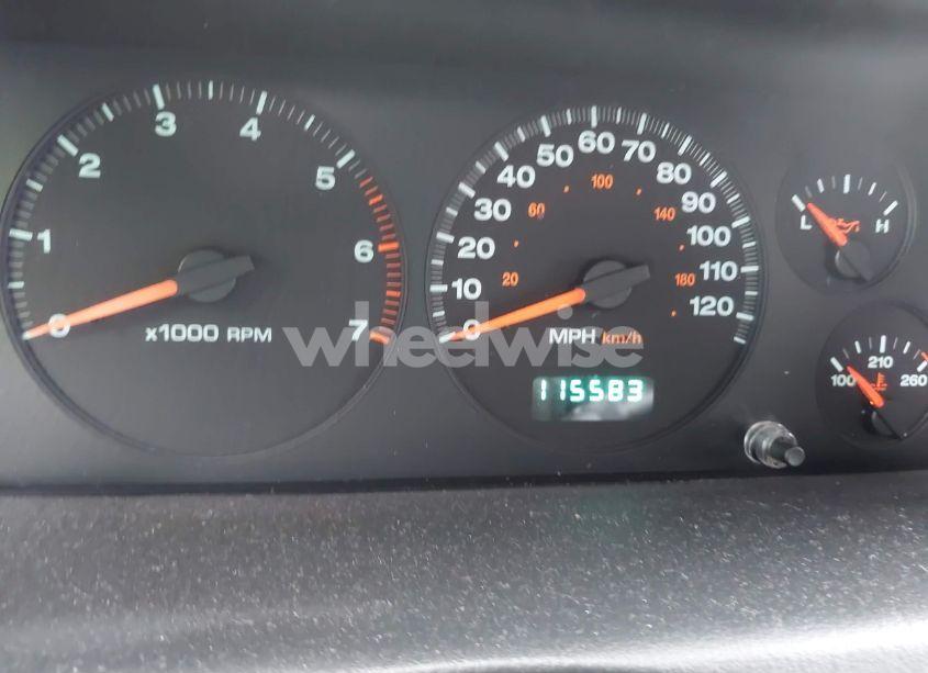 Photo 7 of 2004 Jeep Grand CHEROKEE LAREDO (VIN 1J8GW48S64C260202)