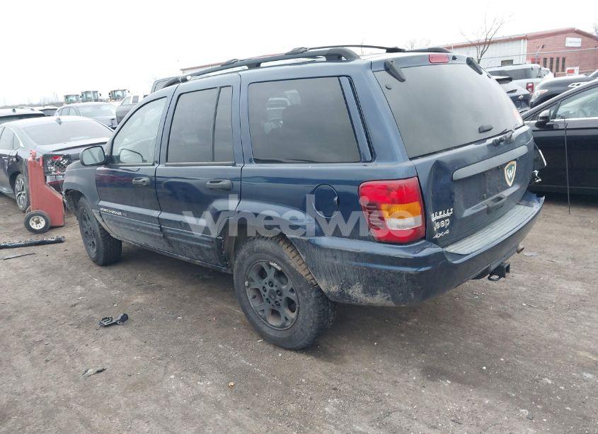 Photo 3 of 2002 Jeep Grand CHEROKEE LAREDO (VIN 1J8GW48SX2C327512)