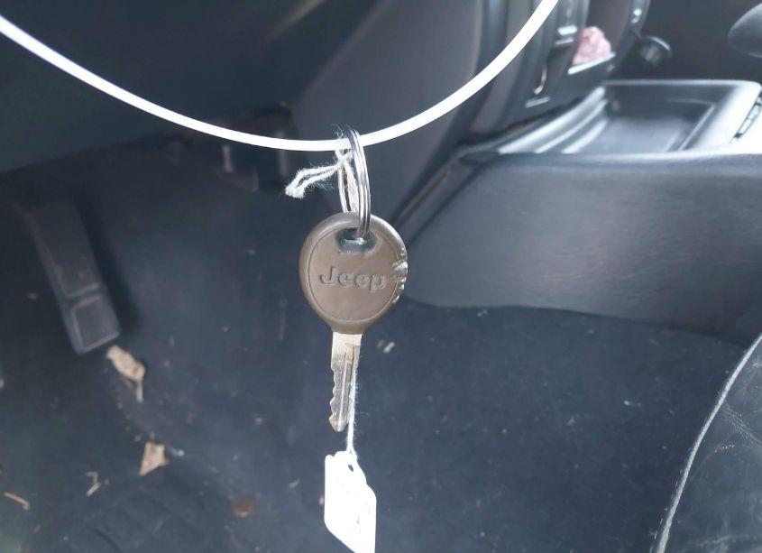 Photo 11 of 2004 Jeep Grand CHEROKEE LIMITED (VIN 1J8GW58N74C182416)