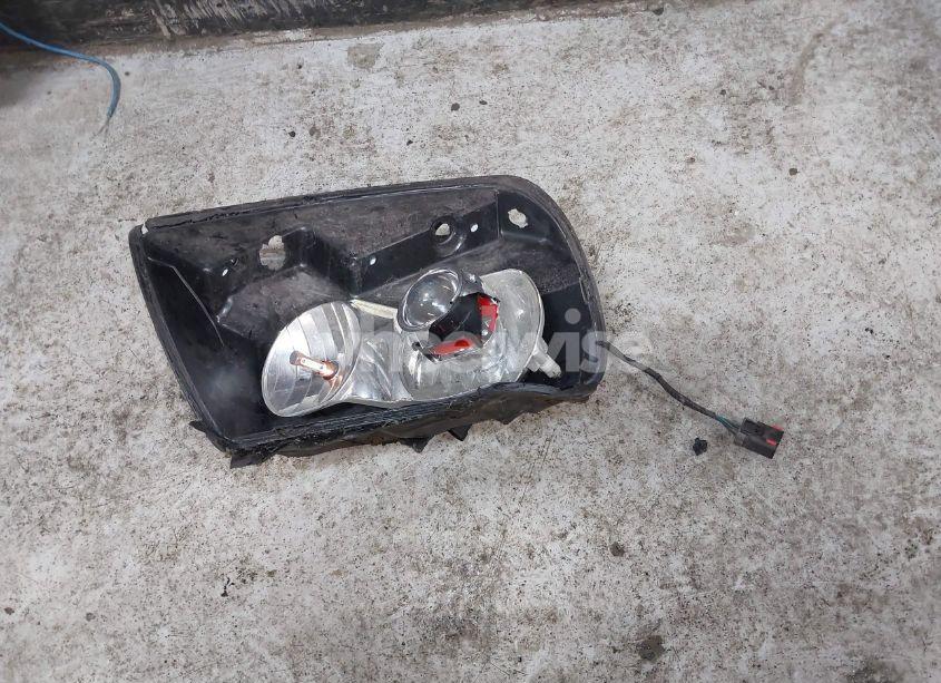 Photo 12 of 2004 Jeep Grand CHEROKEE OVERLAND (VIN 1J8GW68J44C248584)