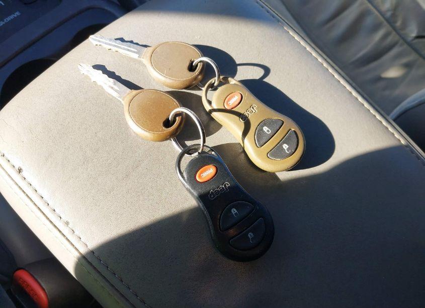 Photo 11 of 2002 Jeep Grand CHEROKEE OVERLAND (VIN 1J8GW68J82C253476)