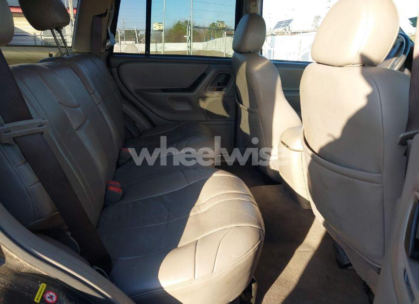 Photo 8 of 2004 Jeep Grand CHEROKEE LAREDO (VIN 1J8GX48N54C416754)