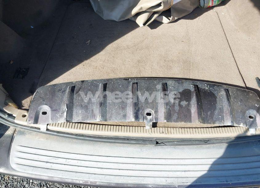 Photo 12 of 2004 Jeep Grand CHEROKEE LAREDO (VIN 1J8GX48S24C266933)