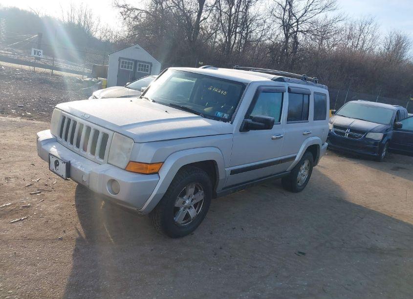Photo 2 of 2006 Jeep Commander N/A (VIN 1J8HG48K16C272245)