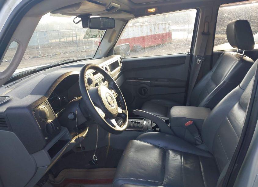 Photo 5 of 2006 Jeep Commander N/A (VIN 1J8HG48K16C272245)