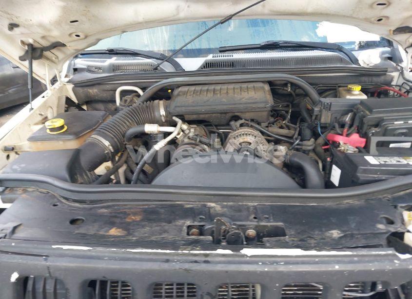 Photo 10 of 2006 Jeep Commander (VIN 1J8HG48K56C207415)