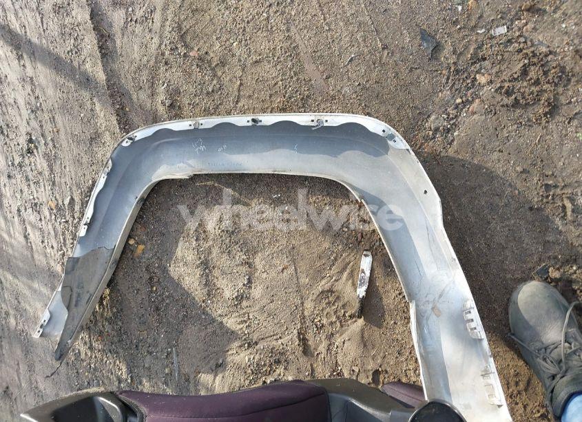 Photo 12 of 2006 Jeep Commander (VIN 1J8HG48K56C207415)