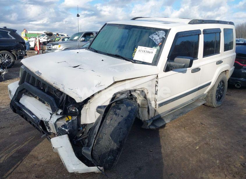 Photo 2 of 2006 Jeep Commander (VIN 1J8HG48K56C207415)