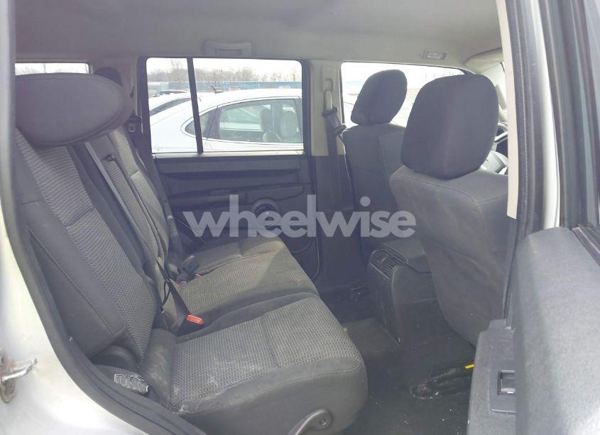 Photo 8 of 2008 Jeep Commander SPORT (VIN 1J8HG48K58C210513)