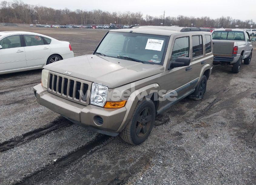Photo 2 of 2006 Jeep Commander (VIN 1J8HG48K76C144897)