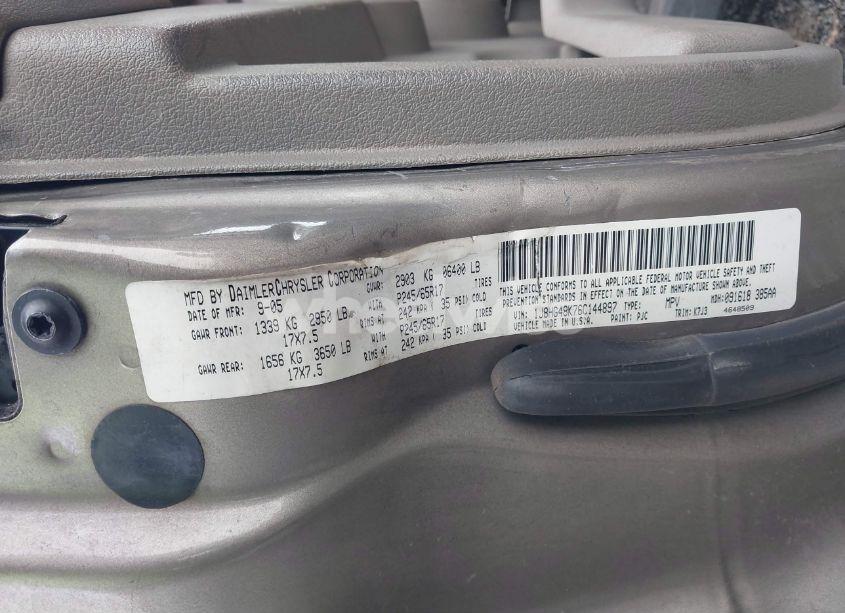 Photo 9 of 2006 Jeep Commander (VIN 1J8HG48K76C144897)