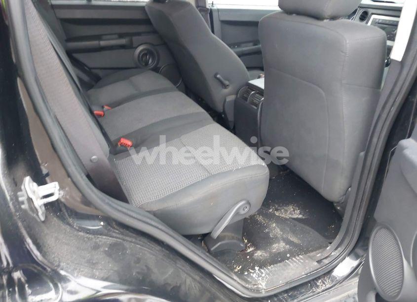 Photo 8 of 2008 Jeep Commander SPORT (VIN 1J8HG48K88C133166)