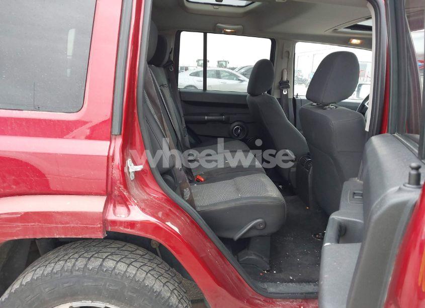 Photo 8 of 2009 Jeep Commander SPORT (VIN 1J8HG48K99C544044)