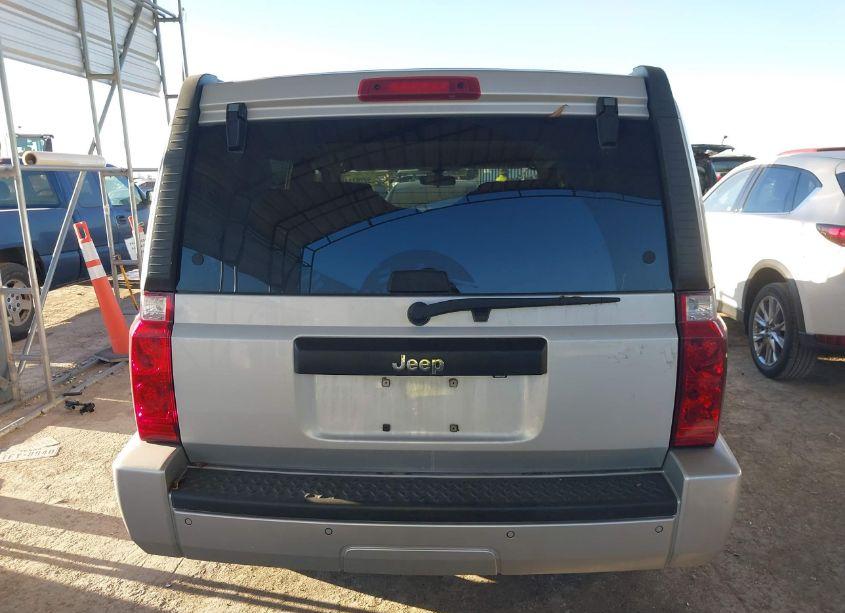 Photo 17 of 2007 Jeep Commander SPORT (VIN 1J8HH48K27C670112)