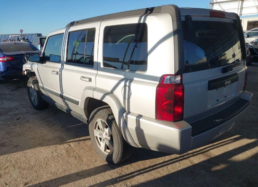 Photo 3 of 2007 Jeep Commander SPORT (VIN 1J8HH48K27C670112)