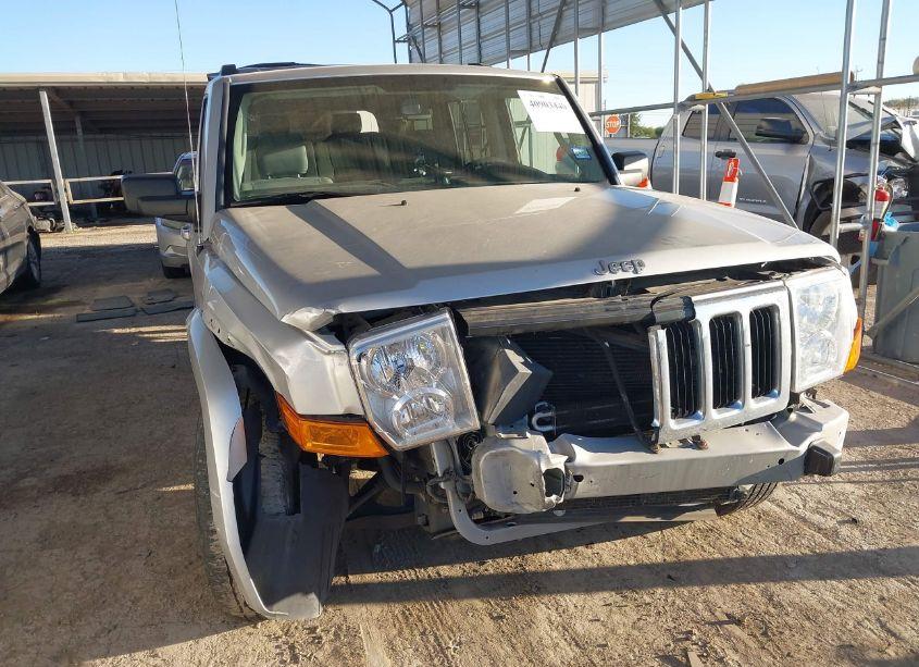 Photo 6 of 2007 Jeep Commander SPORT (VIN 1J8HH48K27C670112)
