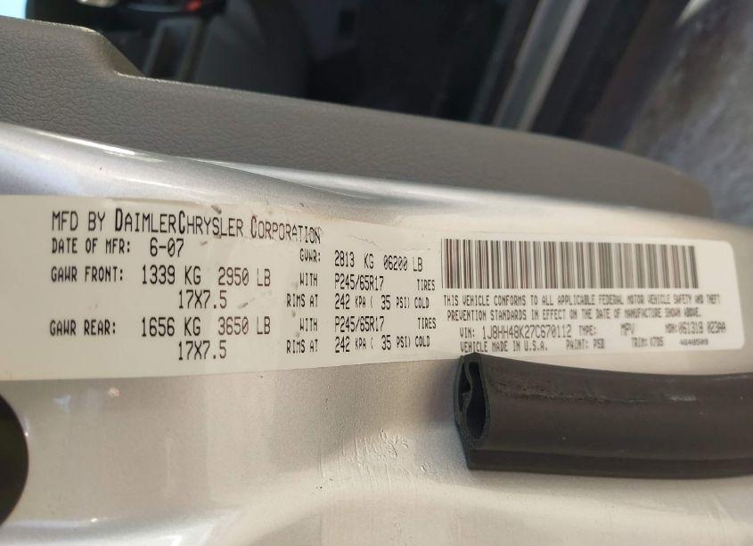 Photo 9 of 2007 Jeep Commander SPORT (VIN 1J8HH48K27C670112)