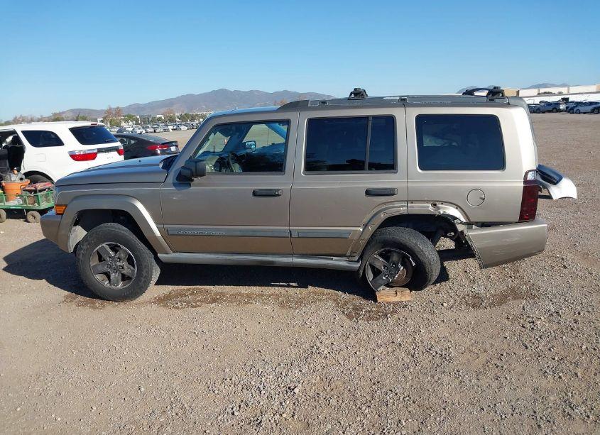 Photo 15 of 2006 Jeep Commander (VIN 1J8HH48K76C294117)