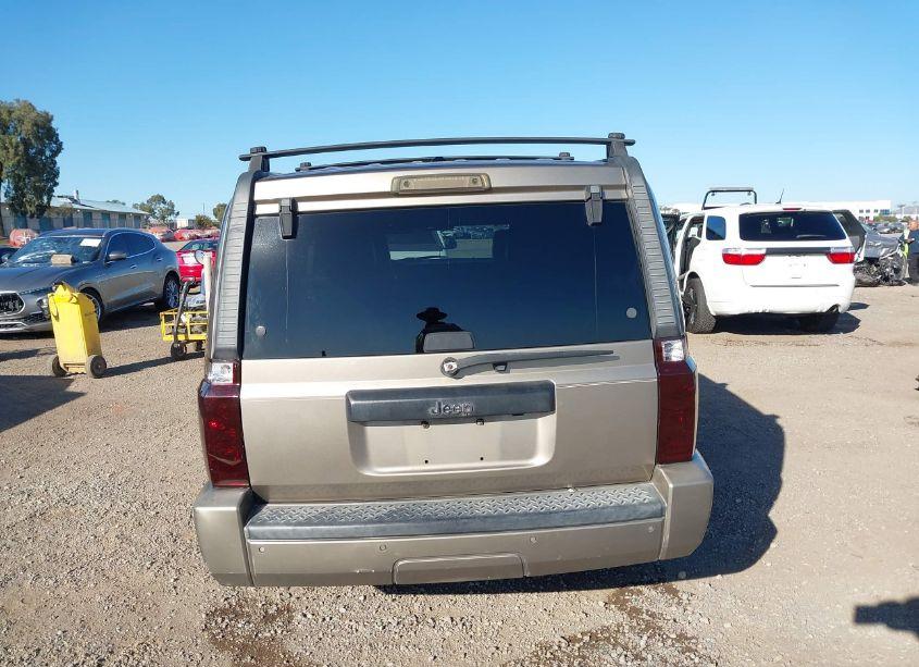 Photo 17 of 2006 Jeep Commander (VIN 1J8HH48K76C294117)